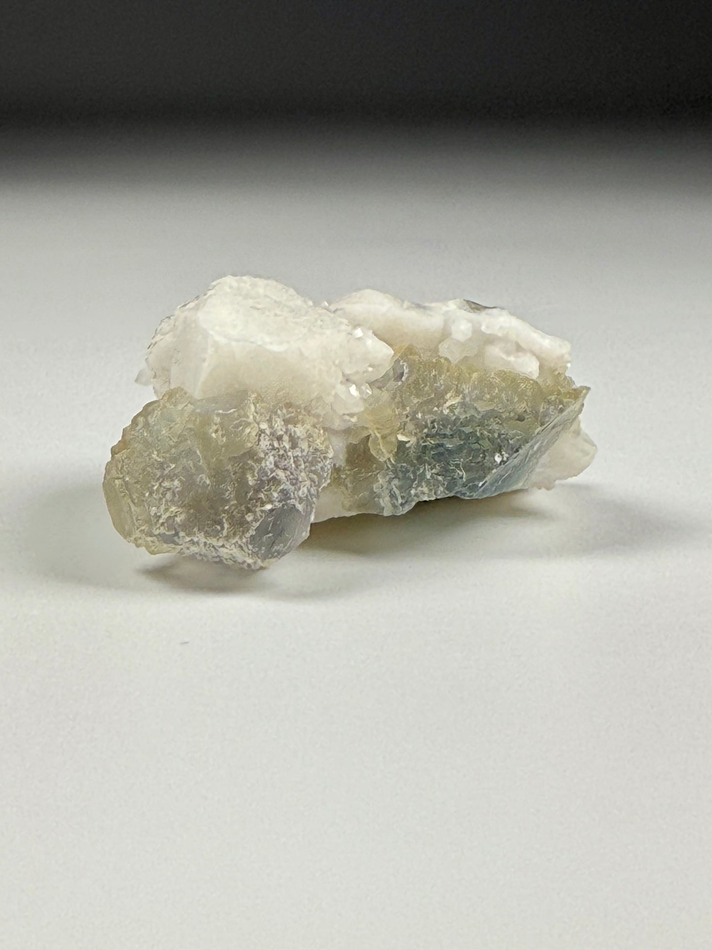 Candle Quartz w/Fluorite