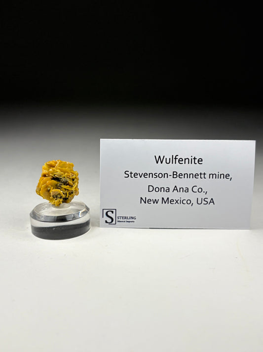 Wulfenite