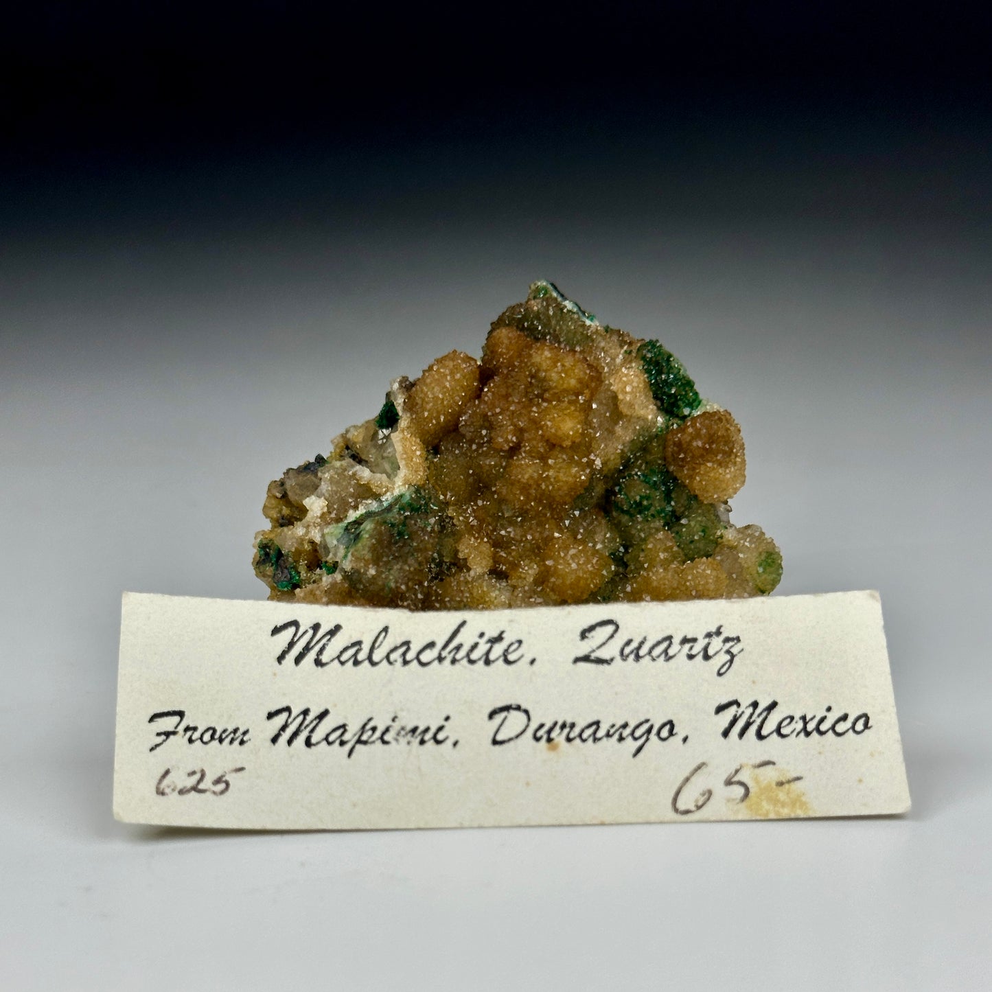 Malachite in Quartz