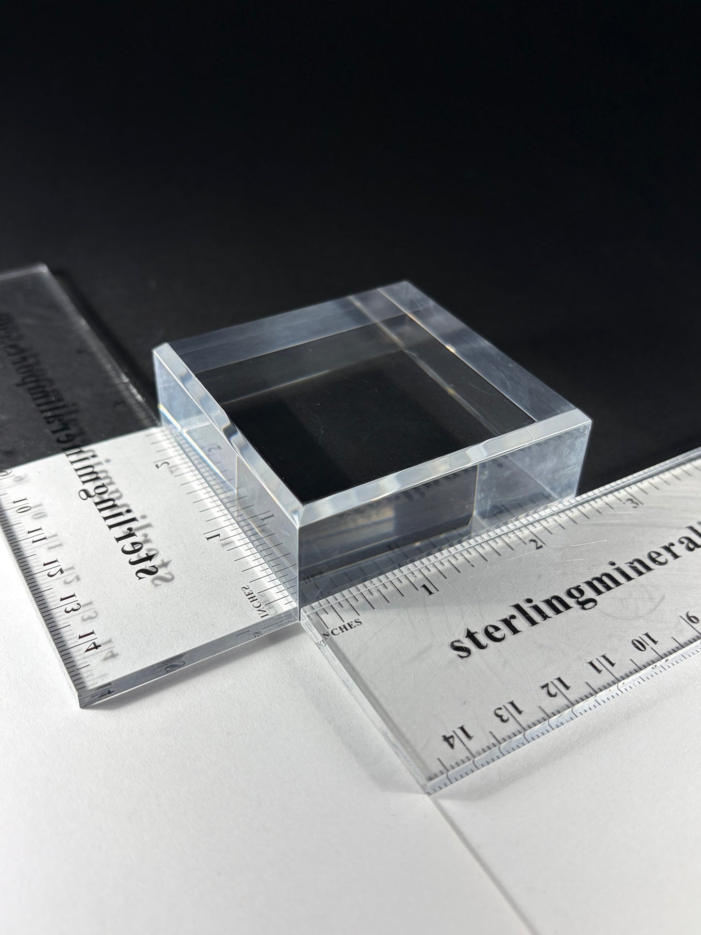 2.5x2.5x1 Acrylic Block