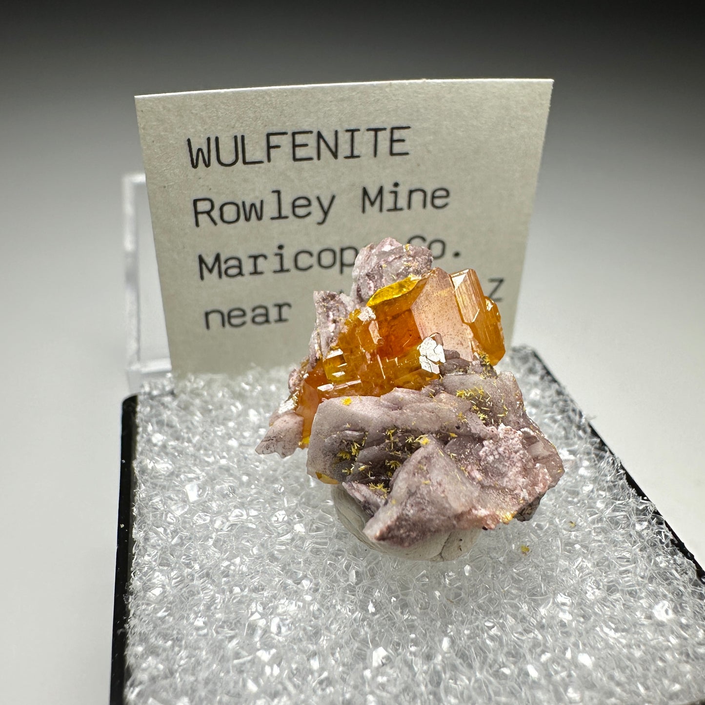 Wulfenite