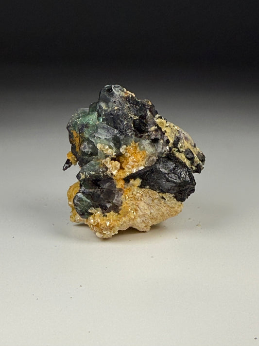 Fluorite on Muscovite