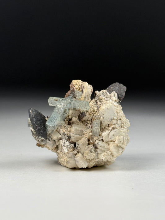 Aquamarine on Siderite