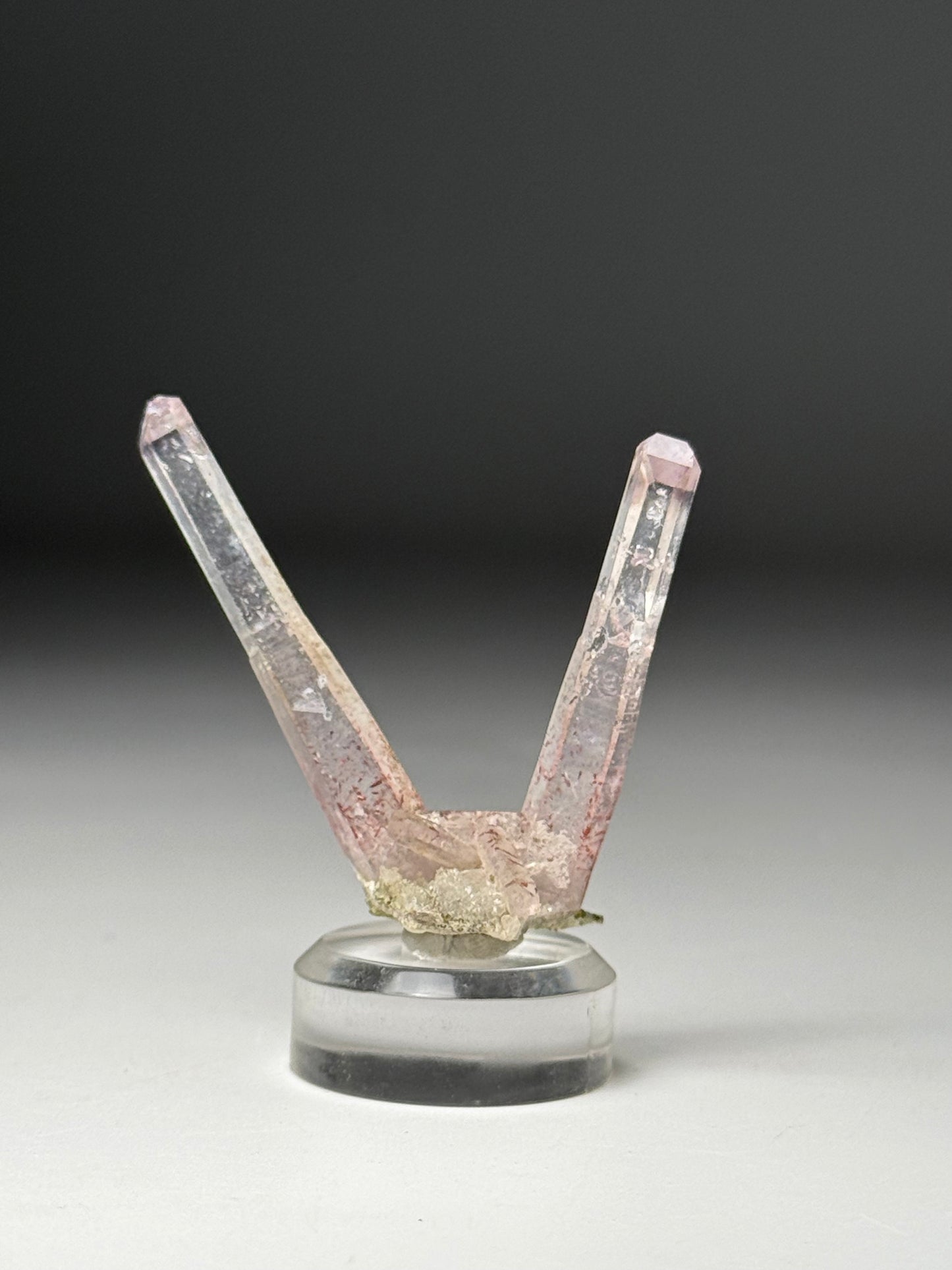 Hematite inc. Quartz