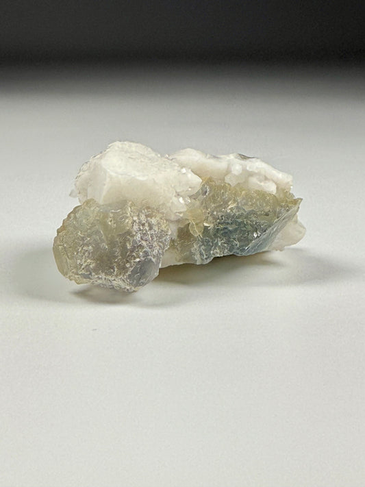Candle Quartz w/Fluorite
