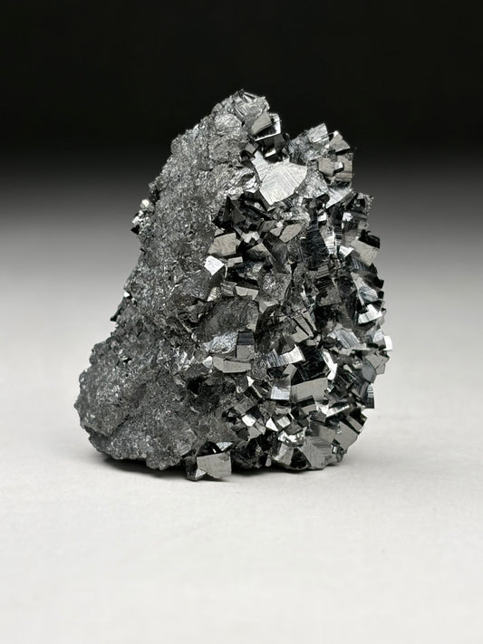 Bixbyite