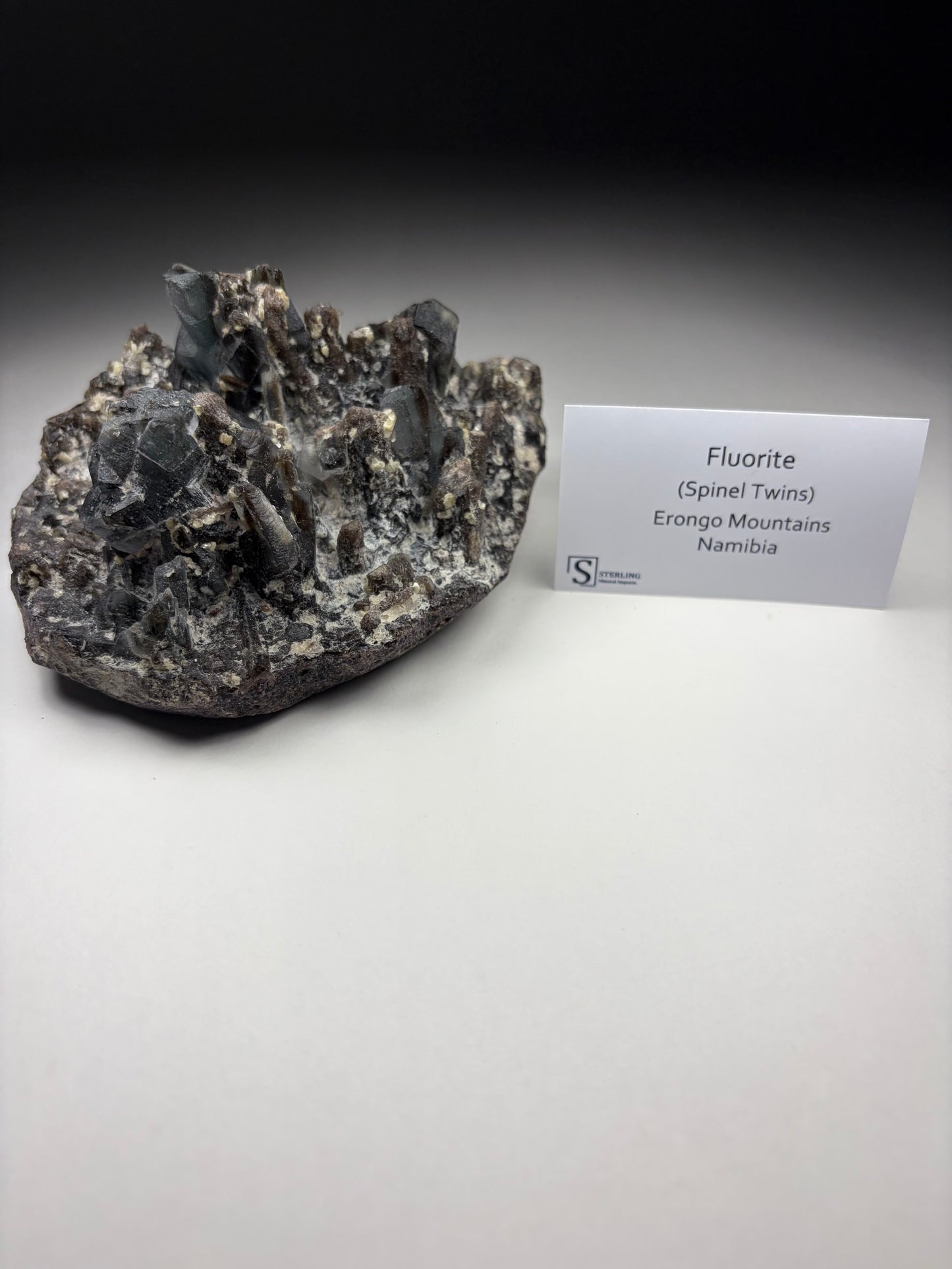 Fluorite (Spinel Twins)