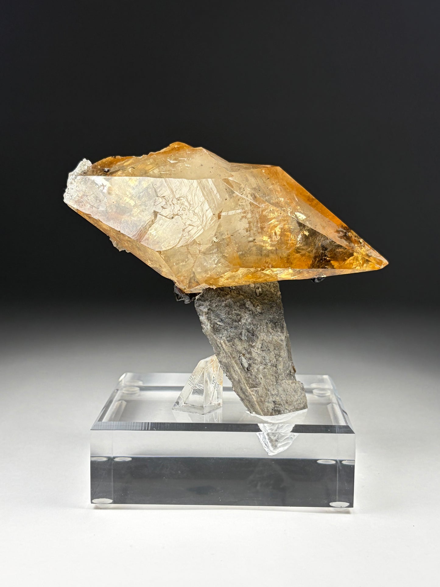 Calcite w/ Custom Stand