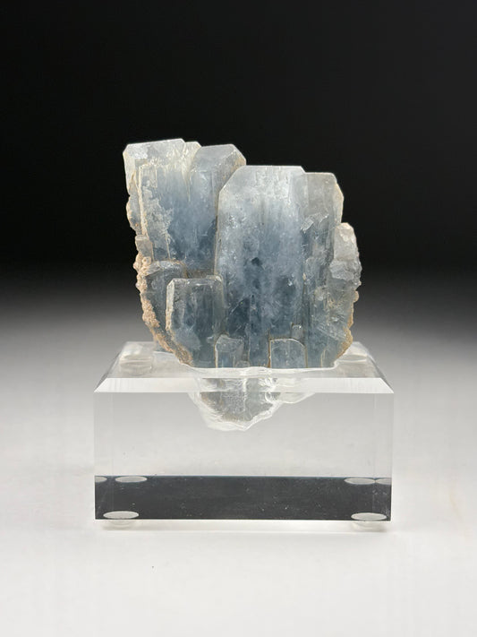 Barite w/ Custom Stand