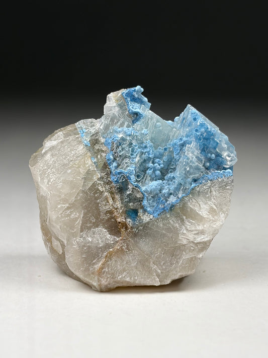Shattuckite incl. Calcite