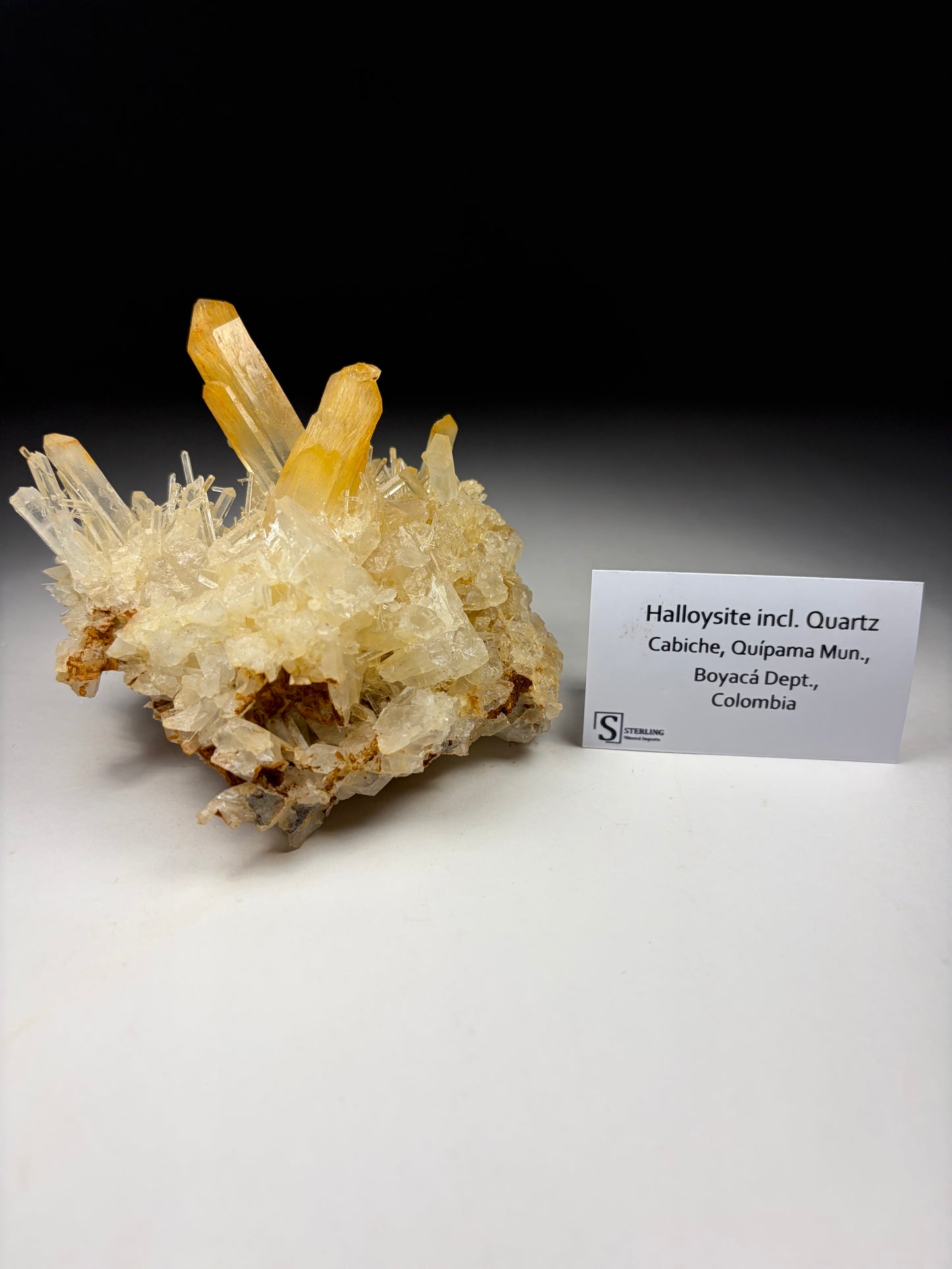 Halloysite incl. Quartz