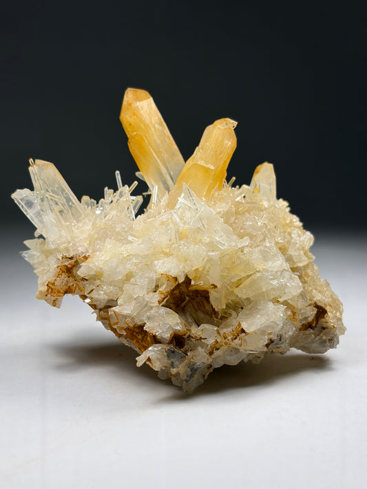 Halloysite incl. Quartz