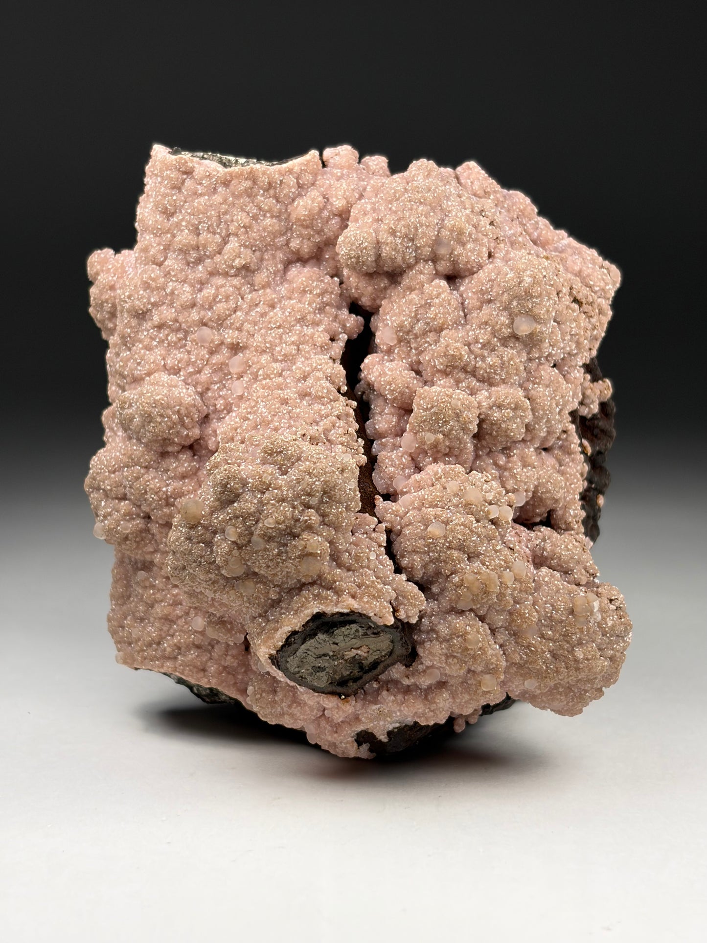 Rhodochrosite on Geothite