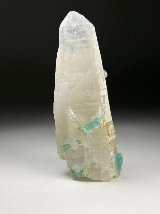 Green Beryl in Quartz