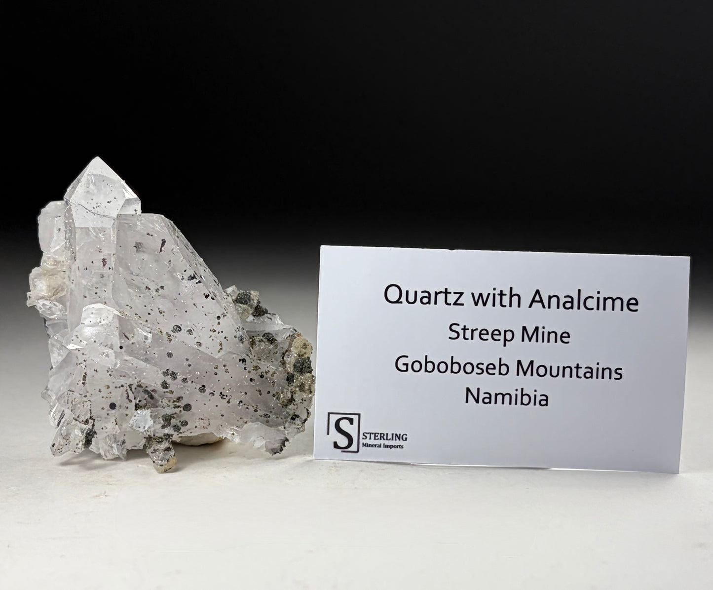 Quartz with Analcime