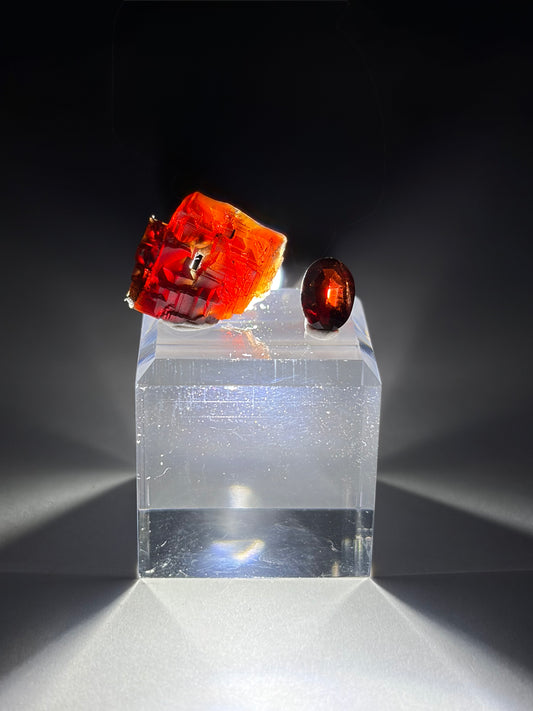 Spessartine Garnet (Cut&Rough)
