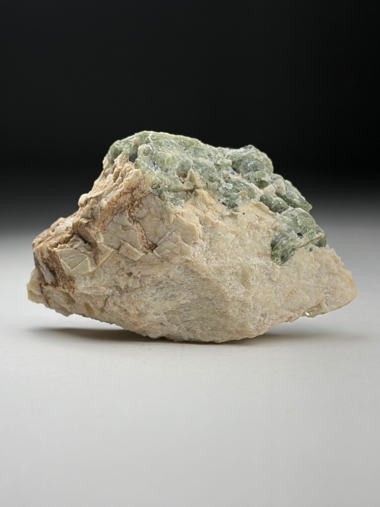 Manganapatite